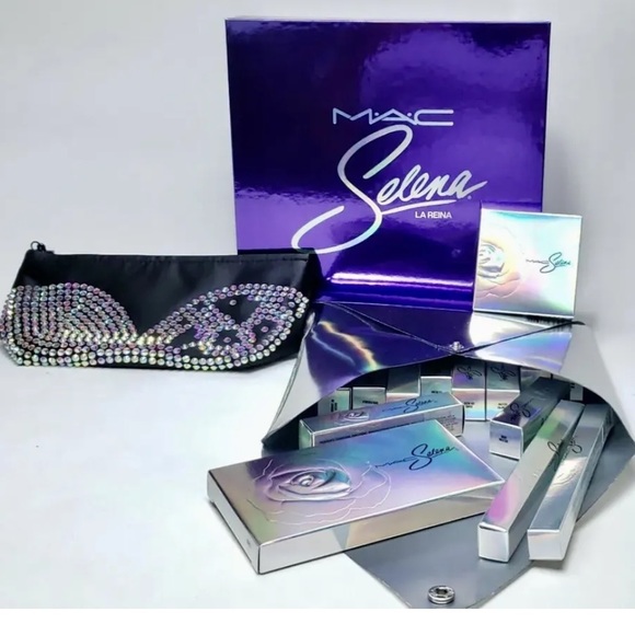 MAC Cosmetics Other - Mac 15-Pc. Selena La Reina Collector's Set Vault with Makeup Bag. NIB Rare